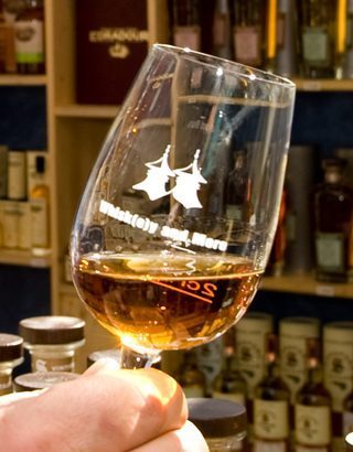 cropped-cropped-cropped-Whisky_06-1-2.jpg
